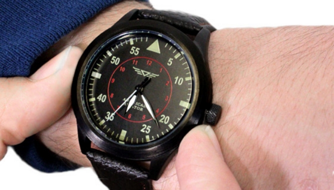 Picture 2 of American Aviator Watch Deluxe Edition