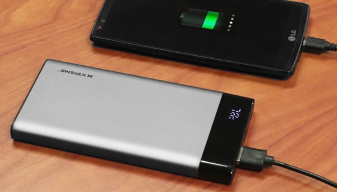 Picture 2 of Deluxe 10,000 mAh Slim Power Bank with Digital Display