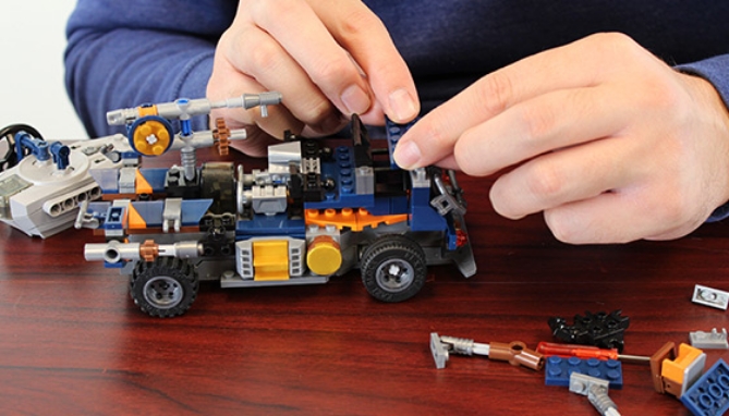 Picture 2 of 3-in-1 Constructechs RC Vehicles - Compatible with Legos