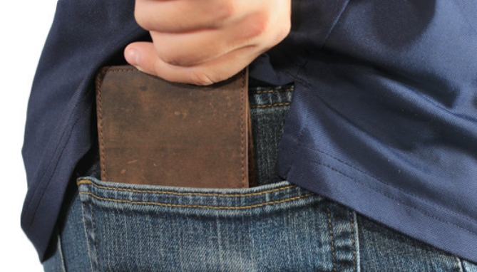 Picture 2 of RFID-Blocking Bifold Wallet: Vintage Brown Genuine Leather