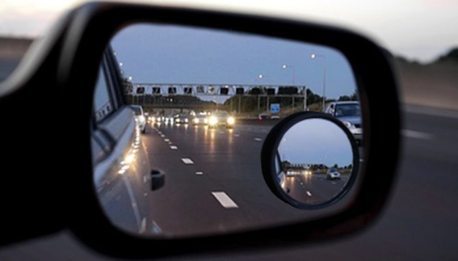 Picture 2 of Wide Angle Blind Spot Mirror for Cars