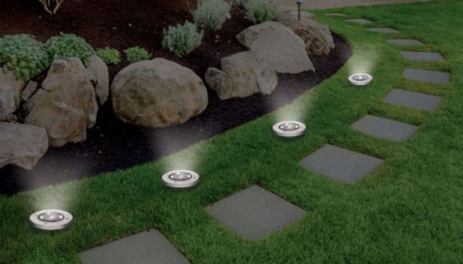 Picture 3 of LED Solar Pathway Lights - Set of 4