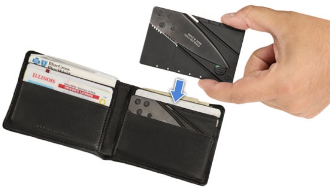 Picture 4 of Micro Credit Card Folding Knife 2-Pack