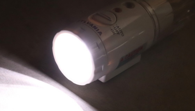 Picture 3 of 3-in-1 LED Power Failure Night Light and Flashlight by Sylvania