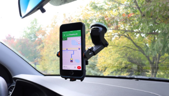 Picture 4 of Dashboard Phone Mount with Extendable Arm by Armor All