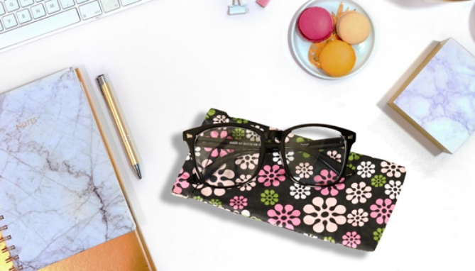 Picture 4 of Fabric Floral Pattern Eyeglasses Snap Pouch