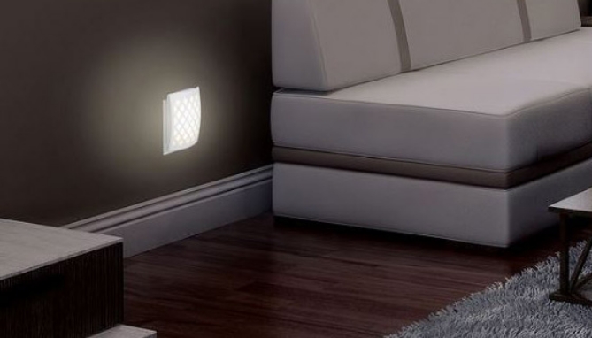 Picture 5 of 3000K Automatic LED Night Light w/ Interchangeable Face Plates