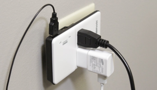 Click to view picture 5 of Ultra Slim Dual Outlet Adapter w/ AC and USB Outlets