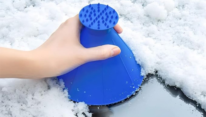 Picture 2 of Miracle Scraper: Effortless Snow and Ice Removal Funnel