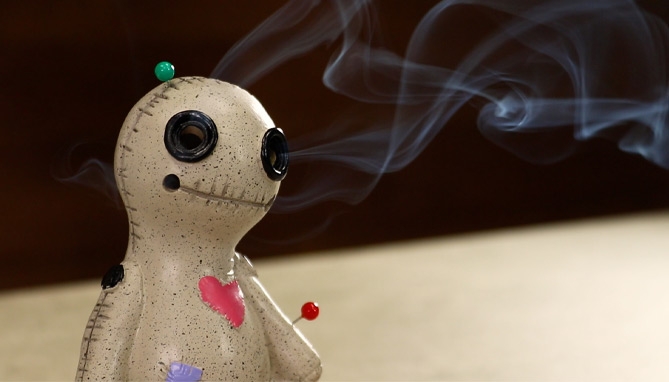 Picture 6 of Burnin' Bob: The Voodoo Doll Decorative Incense Holder